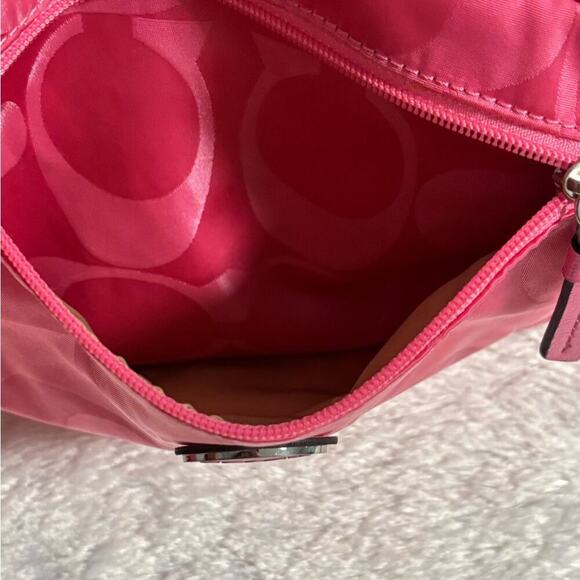 COACH Signature Getaway Nylon File Cross-body Bag F77408 Hot Pink - Picture 9 of 9